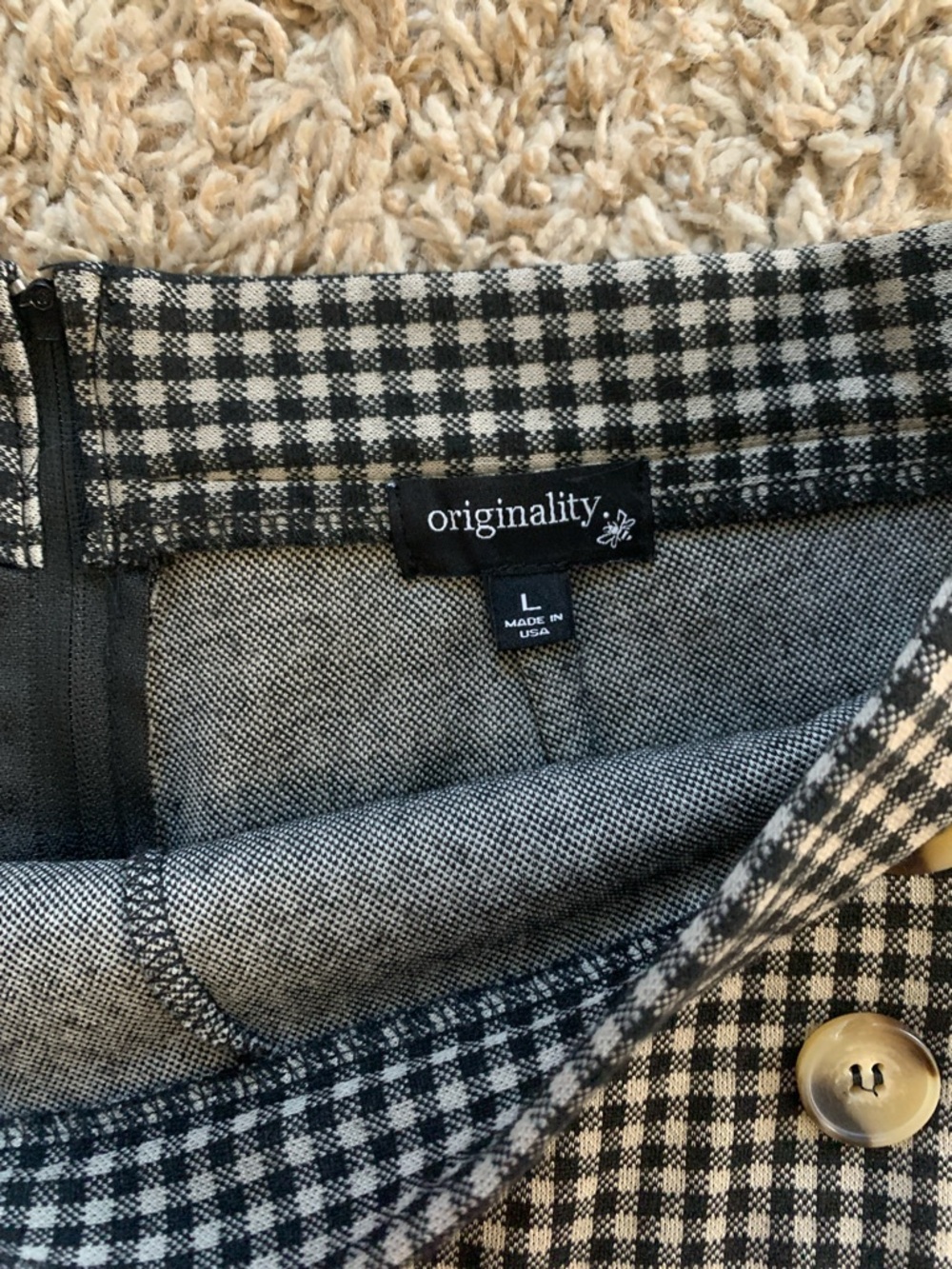 Women’s Originality Checkered Button Black & Tan Wrap-Front Mini Skort Large - Picture 2 of 6